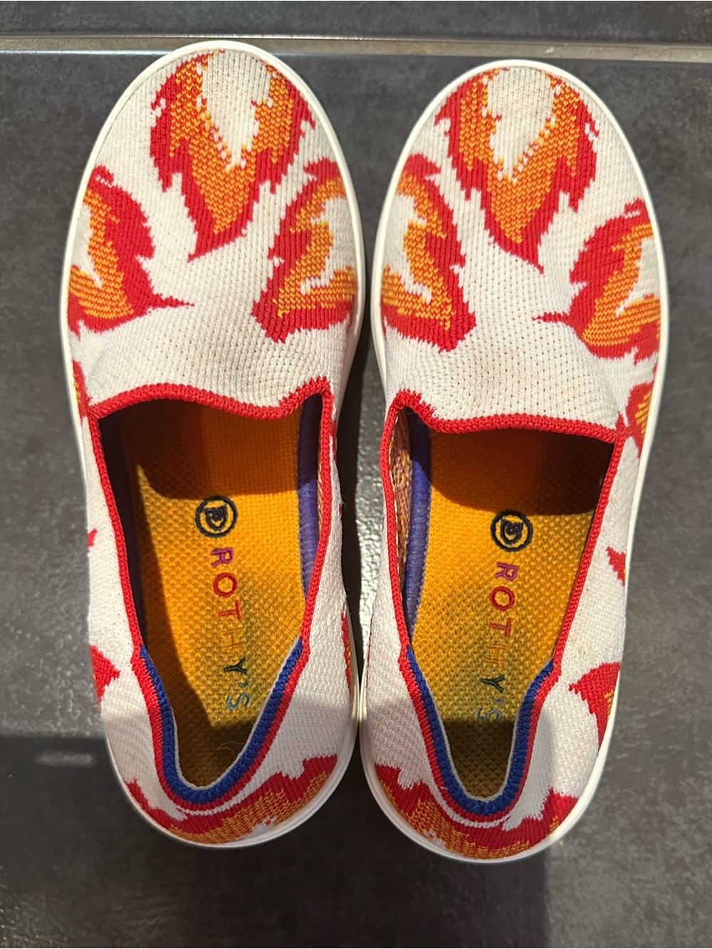 Rothy's Kids Slip-On Sneakers - the Flame print - size 3 youth